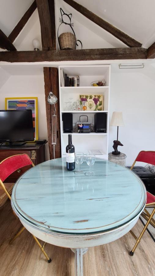 Appartement Coeur De Paris Avec Vue Sur Les Toits Экстерьер фото